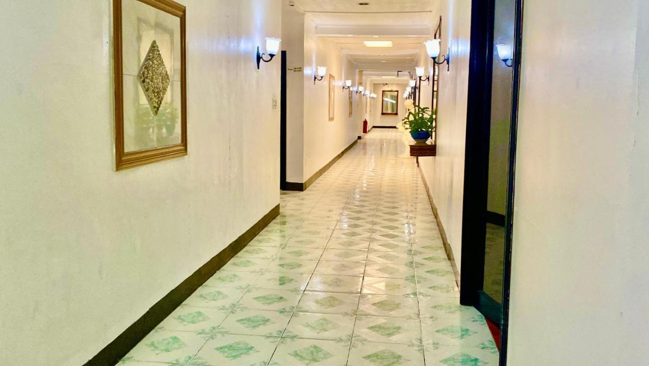 Ogh Resort Hotel Angeles Esterno foto